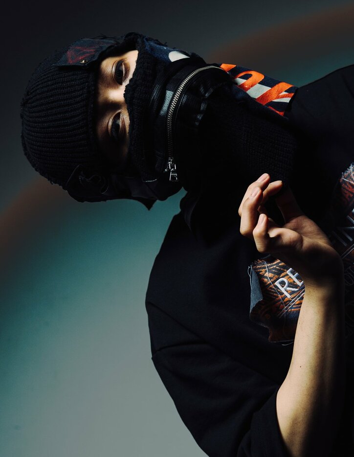 覆面ラッパーTEMBAがリミックス配信。謎に包まれた本質を紐解くインタビュー映像も公開！！