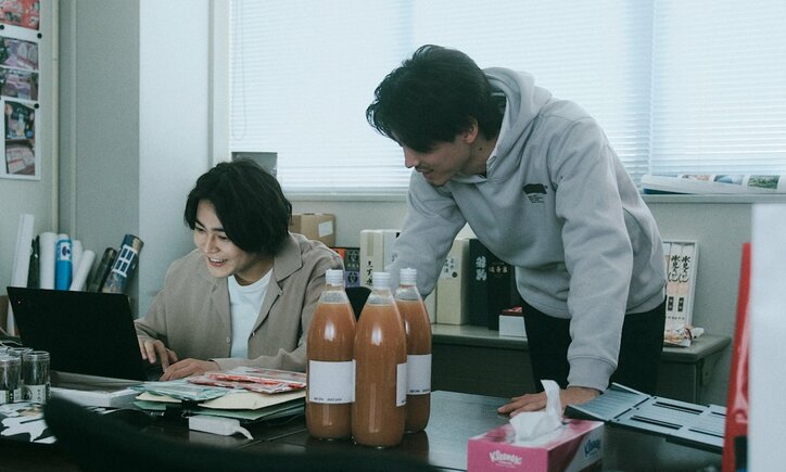 【写真・画像】無差別通り魔事件の犯人はなぜ凶行に及んだのか「高校時代はヤングケアラー」「最愛の母の死」“透明だった青年”の壮絶な半生『透明なわたしたち』　3枚目