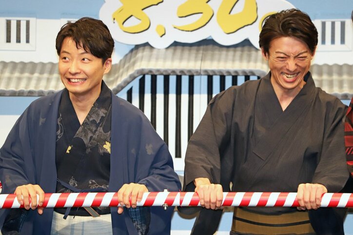 星野源&高橋一生&及川光博、“ホワイトアスパラガス”トリオ結成？肩寄せ合う姿にファン歓喜