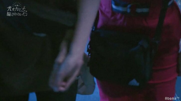 皆がいるなか突然手を掴んで「ちょっと来て」と囁く… 思わせぶり男子の強引な行動に横澤夏子ら絶叫「待って待って！」