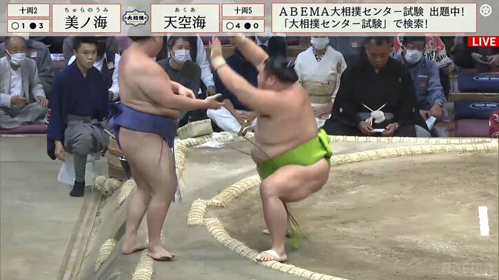 5連勝の流れに乗って“バンザイポーズ”推し力士を応援するファンも笑顔で全力拍手、タオルぶんぶん