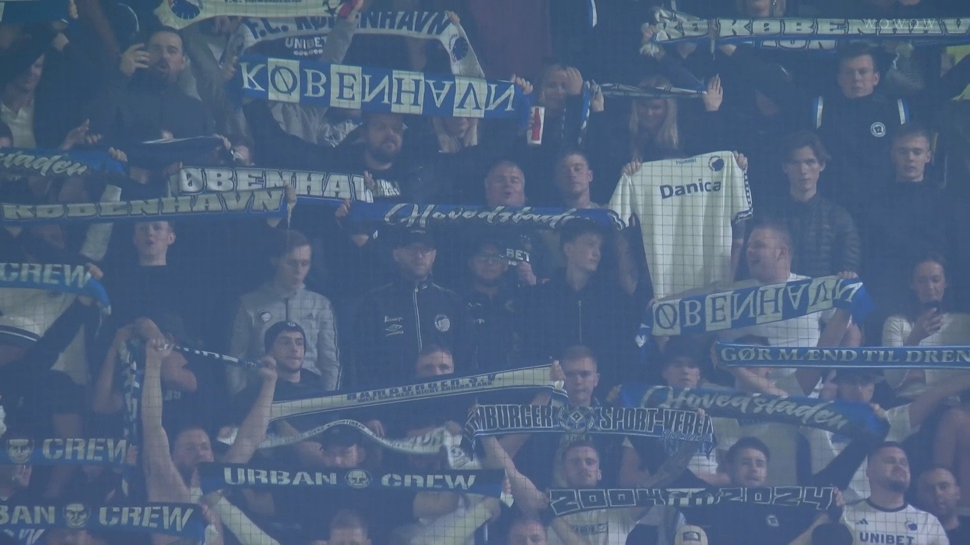 【映像】アンセム間違いに選手困惑→大ブーイング