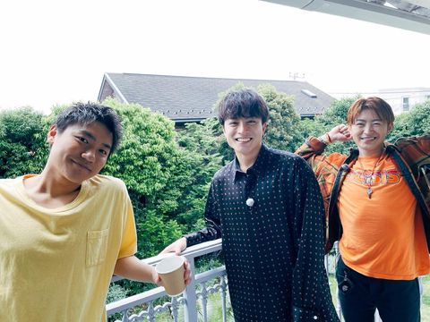 佐野玲於、白濱亜嵐＆小森隼との仲良しショット公開 「なにこれ愛しい」「3人とも笑顔が可愛いのよ」とファン悶絶 | エンタメ総合 | ABEMA  TIMES | アベマタイムズ