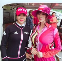 叶姉妹『アン・シネさん❤️日本と韓国の超絶セクシー美女ゴルフ✨✨』