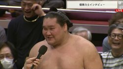 「緊張と緩和がエグい」照ノ富士、優勝決定戦から一転“ユーモアインタビュー”で館内和ませる「横綱ジョークw」「かわいいな」