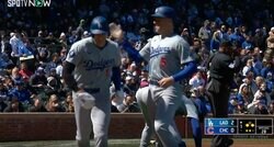 大谷翔平が“イタズラっ子モード”で楽しそう…！ 仲間のホームインを出迎える時のお茶目すぎるリアクションが話題に「仲良すぎだろ」「良いチームなんだろうな」