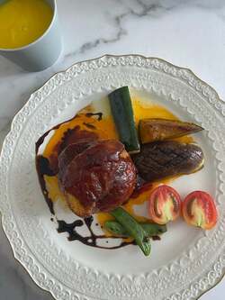 川崎麻世、妻が作る豪華な手料理を公開「ストレスがない食事を楽しんでます」 