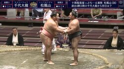 「すいません」「いやいや、こちらこそ」コワモテ力士が立ち合い「待った」でお詫びの見つめ合い