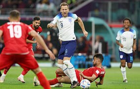 大勝イングランドに懸念材料…エースのケインが足首負傷か？