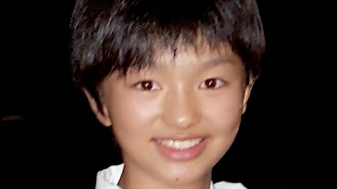 【写真・画像】去年デビューの21歳8頭身美女、子どもの頃は人気女優似「面影ある」「似てる！」　1枚目