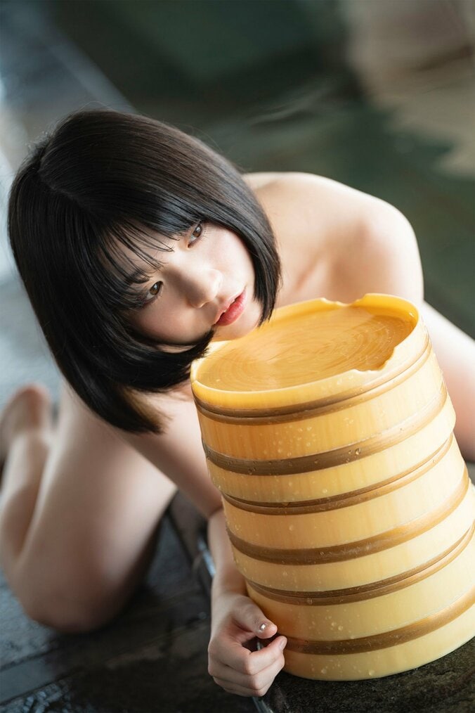 根本凪『眼差しで伝わる色気』