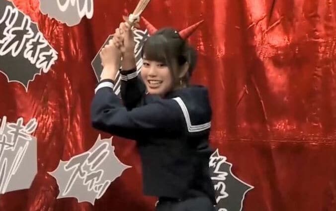 始球式アイドル・稲村亜美、『神スイング』呼びに「うれしいです」 1枚目