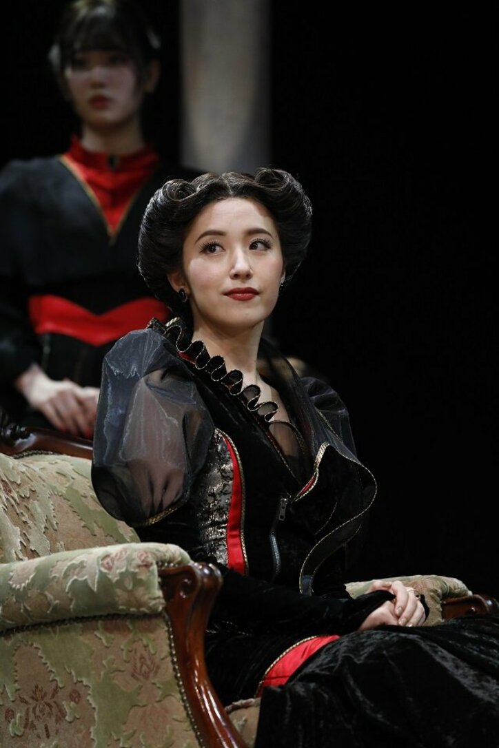 乃木坂46の「三人姉妹」衛藤美彩、伊藤純奈、久保史緒里が出演する舞台が本日開幕