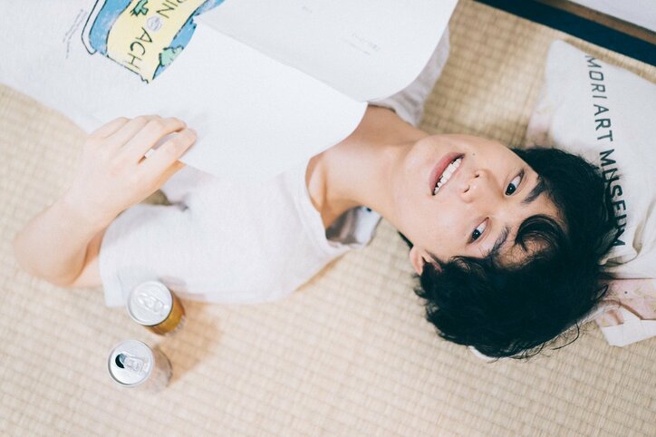 「飼いたい」「沼深い」圧倒的人気No.1の子猫系俳優・ルイを巡り女たちがバトル…！『ドラ恋～Kissing the tears away～』