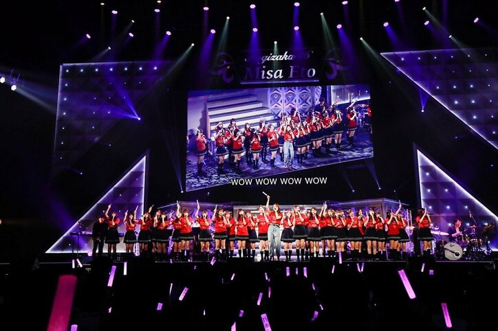 衛藤美彩が笑顔と涙の卒業ソロコン開催、”私の愛した”乃木坂46メンバーも駆けつける
