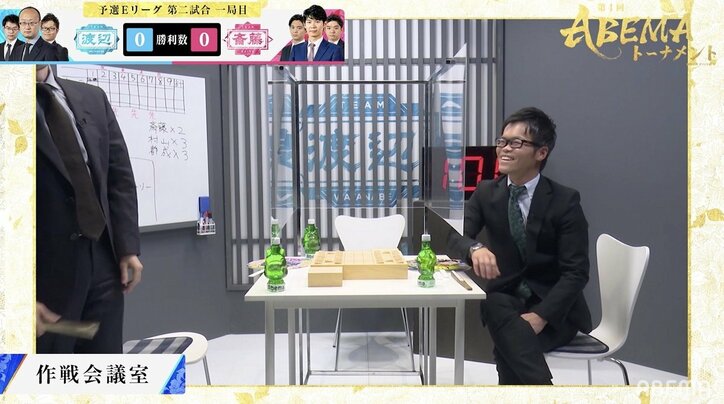 渡辺明名人、後輩の戦いにトークで大暴れ「お茶飲め！」「風呂行ってくる」視聴者も大ウケ状態「サービス精神好き」