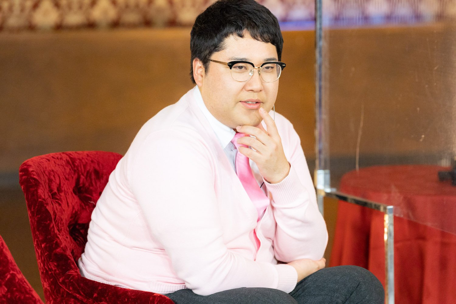 Fカップグラドル都丸紗也華 14歳年上の40歳中年男性とカップル成立 小籔は 高嶺の花ですよね と驚き Abema Times Goo ニュース