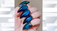【映像】青く輝く“キャットネイルリング”