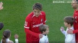 なんだ、ただの聖人か… 堂安律、エスコートキッズに“神対応”「優しいな」 一瞬見せた仕草に視聴者から称賛の声「これぞプロ」