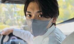 新田真剣佑似の23歳タクシー運転手、客からのアピールに困惑「助手席に座られ太ももタッチ」「自宅に誘われることも」