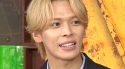 「お前のお父さんつまんないよな」友人から揶揄も…人気芸人の27歳イケメン長男、子供時代に抱えていた父親への複雑な思い「恥ずかしくて来てほしくなかった」