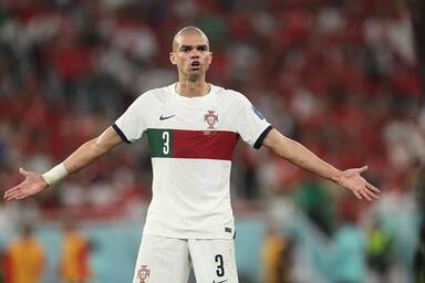 “39歳”でもまったく衰えなきスピード&パワー　暴れん坊DFペペはやっぱり怪物だった