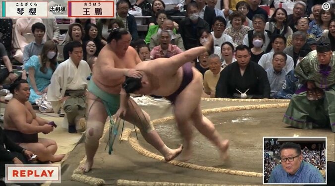 「最後ダメだろ」大関・琴櫻、土俵際の行動にファン困惑「足が出た後に…」藤井アナも指摘 一体、何が? 5枚目