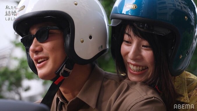 野村周平&さとうほなみ、ラブラブバイクデート！「ドラマみたい」『私たち結婚しました』最終回 1枚目