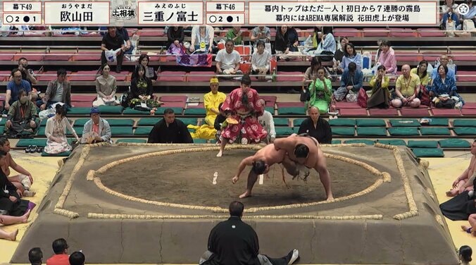 “細マッチョ”力士、腕一本で172キロをぶん投げた! 目を疑う光景に館内ざわめき「凄い!」「やば」ファンも語彙失う 3枚目