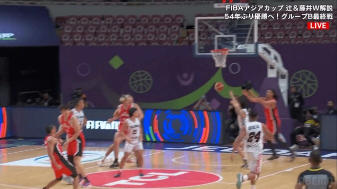 超高速！ 日本逸材ガードの“神パス”が「河村勇輝みたい」「タイミングがバッチリ」ハーパージュニアが待望の出番で輝いた瞬間【バスケ代表】 4枚目