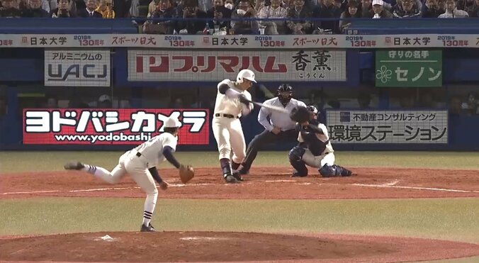 怪物・清宮幸太郎、特大弾連発！　史上初のナイター決勝戦で高校通算83・84号 1枚目
