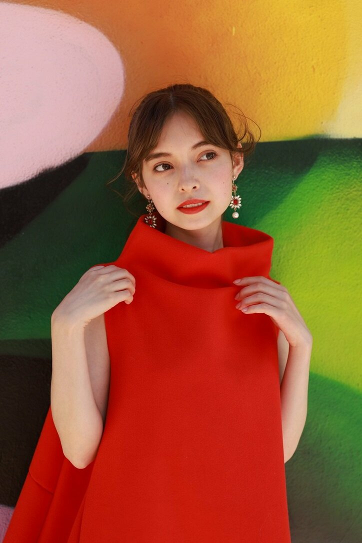 『ドラ恋』新メンバーのトミコ・クレア、恋愛経験は少なめ「自分の気持ちをブロックすることが多い」