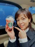 石原詢子、スタバで購入した人気の新作「お店の外まで長蛇の列でびっくり!!」