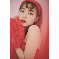 内田理央、赤いドレスの美しすぎる姿にファン絶賛「意味わかんないぐらい可愛い」「衝撃レベルにかわいい」