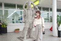 指原莉乃、大分に帰省したことを明かす「お母さんがたくさん写真撮ってくれたんだけど」