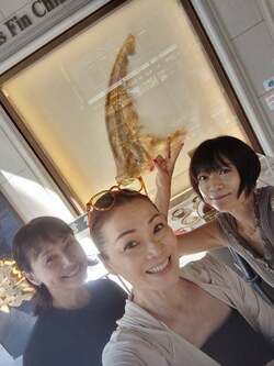  堀ちえみ、渡辺めぐみらと楽しんだ女子会ランチ「幸福度アップな時間でした」 