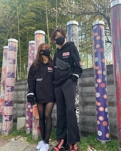 『恋ステ』人気カップル“ゆきりり”ゆきと＆リリカ、おそろコーデで京都デート 「お似合いすぎてにやける」「ゆきりり尊いです」の声