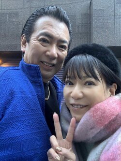 堀ちえみ、仲睦まじい“密着”夫婦ショット公開 家族とのやりとりも明かす