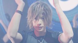 三浦翔平のギャル男姿に絶賛の声　「ごくせん」を思い出すファン続出