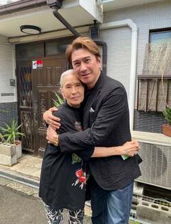  川崎麻世、90歳の母親との別れ際の習慣を明かす「最後の瞬間が素敵な思い出になる様に」 