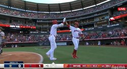 「イギーの座を奪ったｗ」大谷翔平が39号、ホームイン直後のボールボーイの行動が話題「優しいオオタニサン」の声も