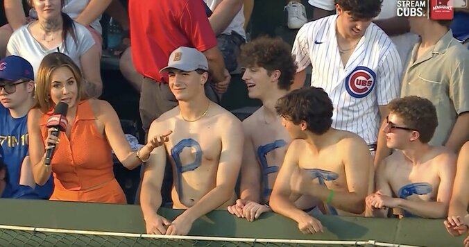 【写真・画像】球場騒然！ 大谷翔平、爆速打で“想定外のハプニング”「怖すぎ…」 相手投手を弾き飛ばす一撃「どんな凶器だよ」　1枚目