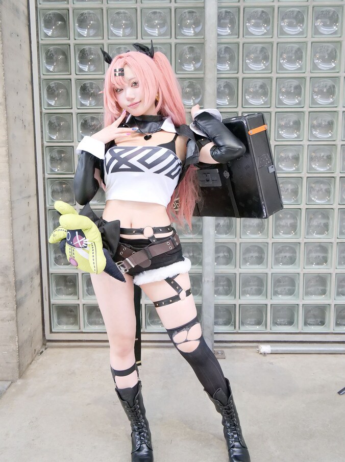 【写真・画像】『ゼンレスゾーンゼロ』ニコ・デマラコスプレ画像　2枚目