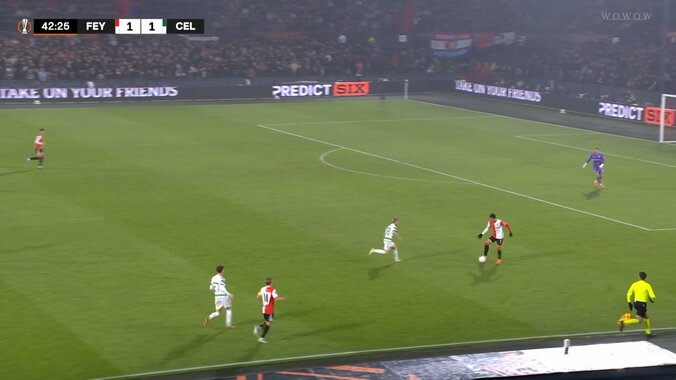 「なめすぎたな」前田大然、相手GK驚愕の“超高速鬼プレス”炸裂「バチクソ速いって」スライディングでパスミス誘発→旗手のゴールをお膳立てした瞬間 3枚目