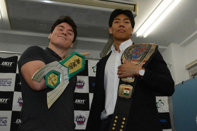 プロレス界は日本vsカナダはブーム！7.2DDT、竹下幸之介vsマイク・ベイリー決定「ワールドワイドでハードな試合になる」 1枚目