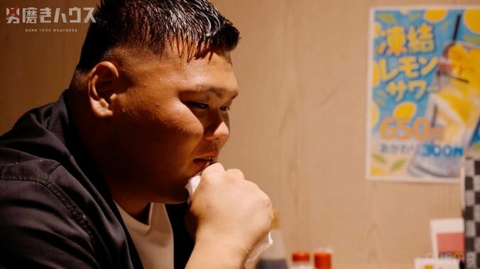 【写真・画像】115kg24歳非モテ男性、ミステリアス美女を“運命”で奪取 街コン→2次会も決定「運命感じたんすよ」　1枚目