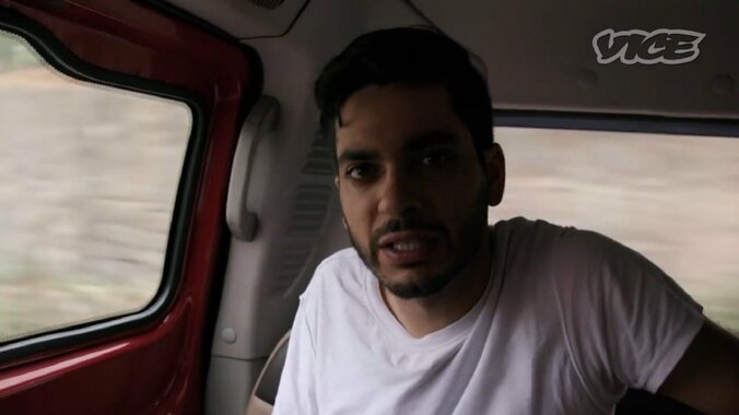 「快楽のためじゃない」幻覚誘うネパールの蜂蜜、過酷な採取現場に密着 2枚目