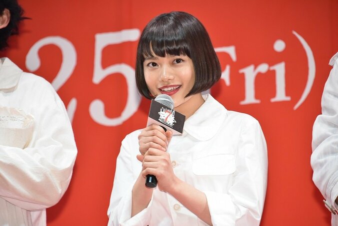 杉咲花、自身撮影の青空ショットに「写真撮るの上手」「はなちゃんの感性とっても素敵」の声 1枚目