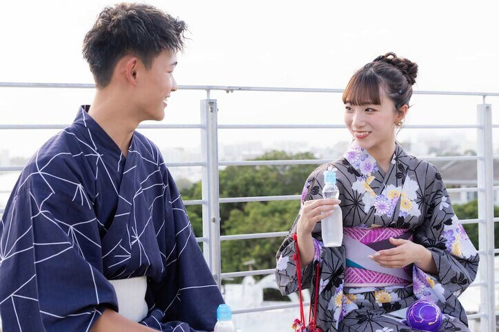 中学時代の女友達が垢抜けまくり！秋元真夏似の美少女との再会に男子ドキドキ「久しぶりに見たらカワイイ」