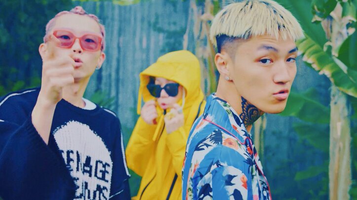 LEX, Only U, Yung sticky womの3人が、コラボアルバム「COSMO WORLD」より、  話題曲"STRANGER"のMVを公開！